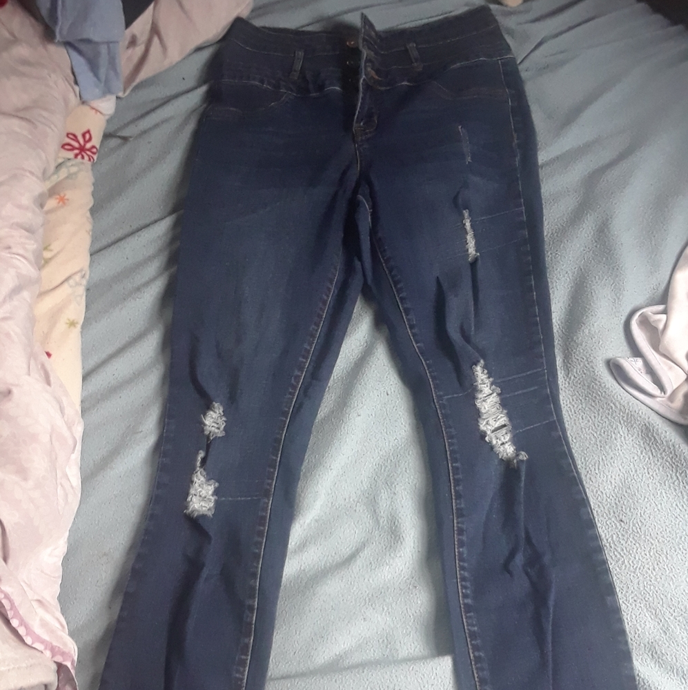 Ripped jeans